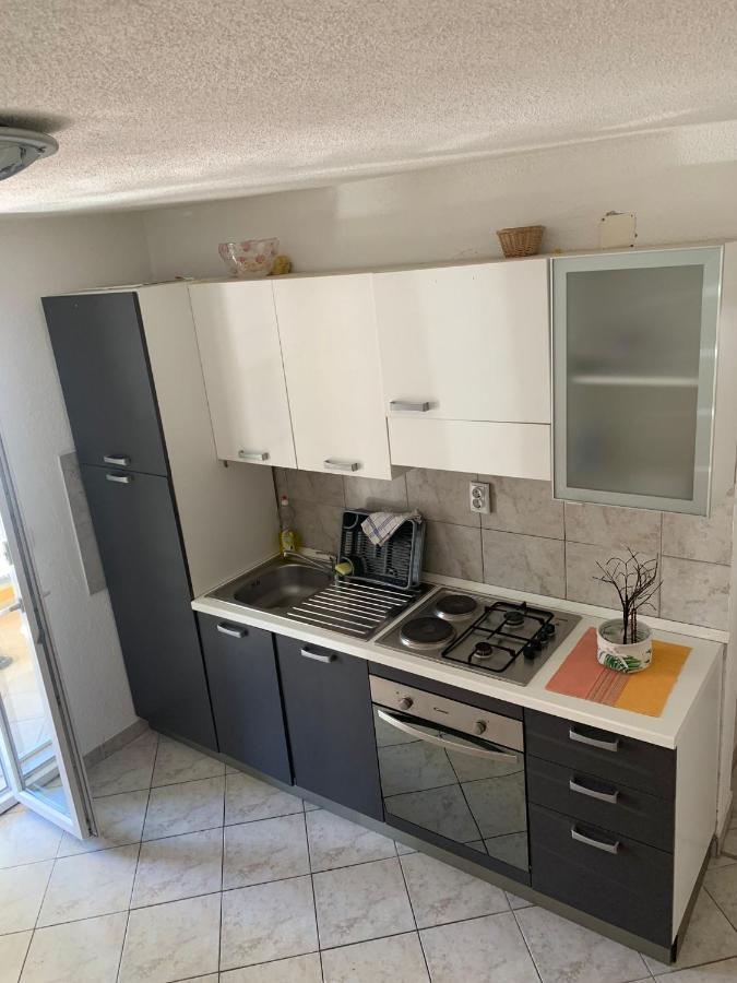 Apartments Petrovic ロゴズニッツァ エクステリア 写真