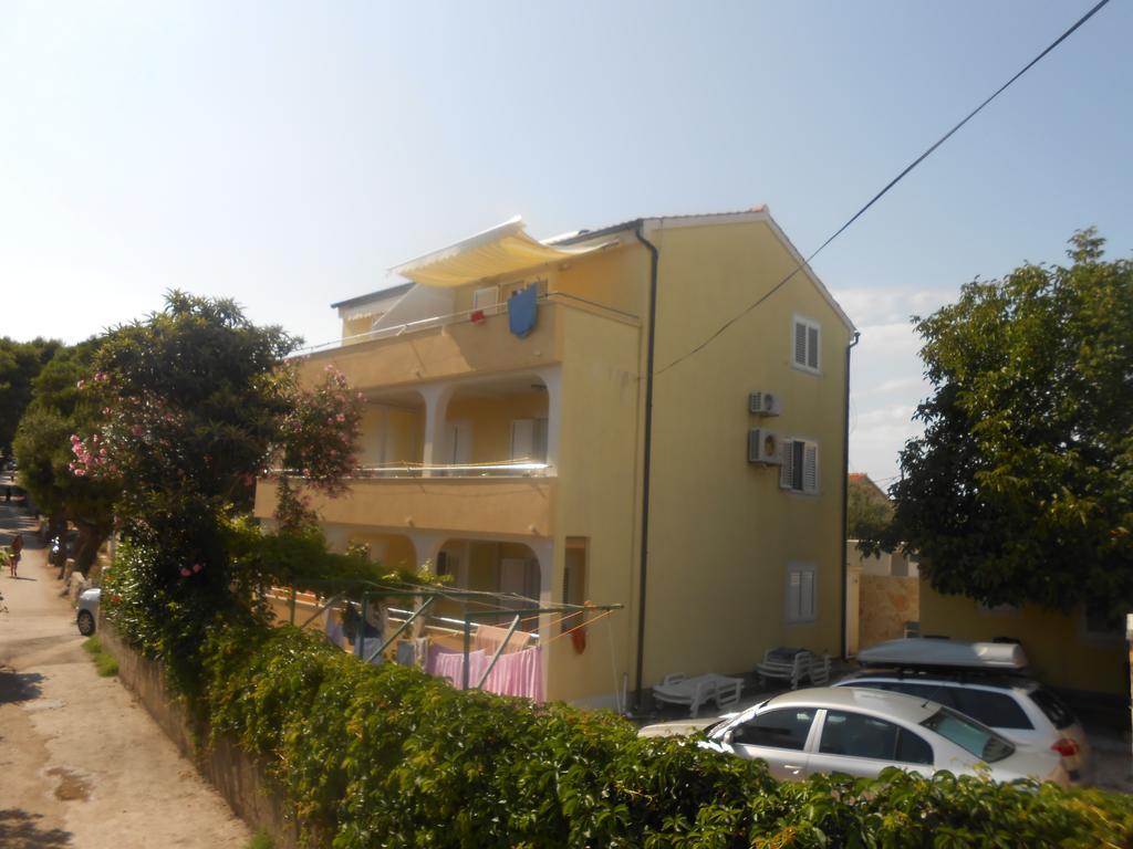 Apartments Petrovic ロゴズニッツァ エクステリア 写真