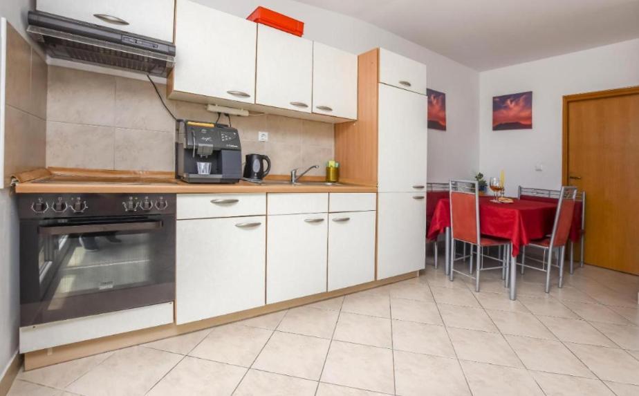 Apartments Petrovic ロゴズニッツァ エクステリア 写真